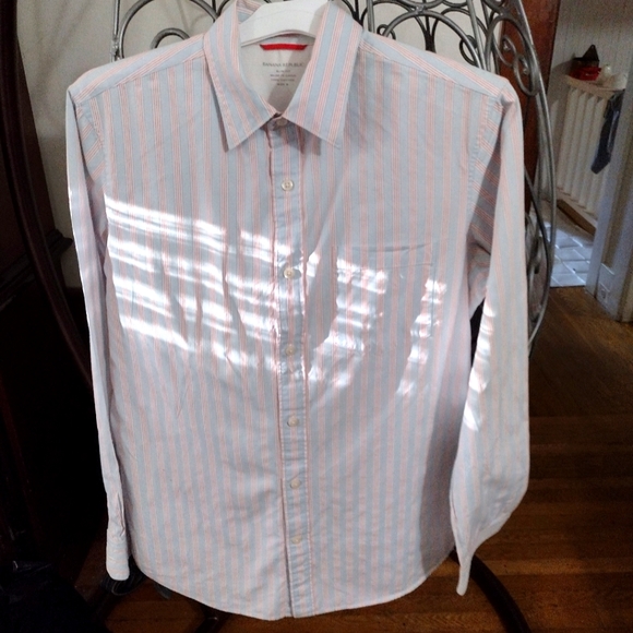 Banana Republic Men's Camden Slim Fit Button Down Shirt Lt Blue Red StripeS S - Picture 2 of 5